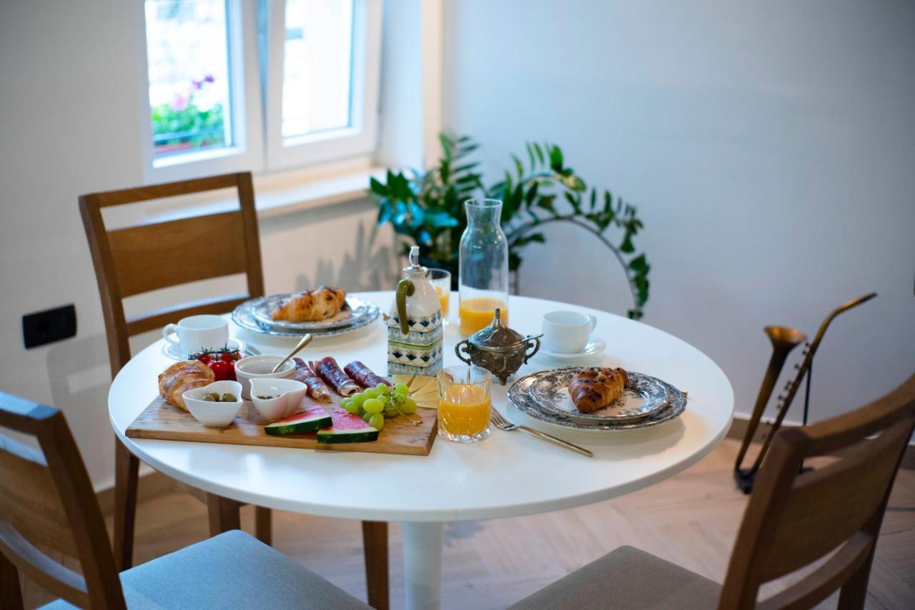 Apartments Allegra Sinj Eksteriør bilde